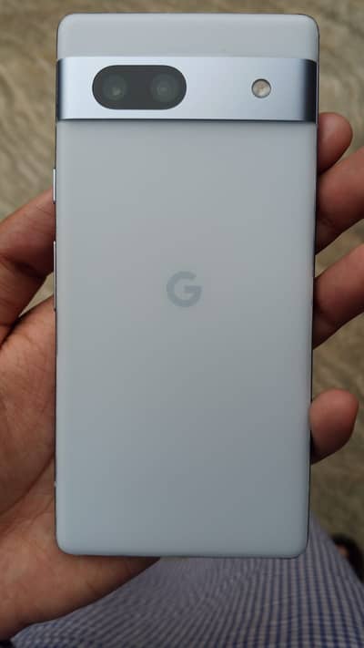 Google Pixel 7a and Original Google 30 watt charger