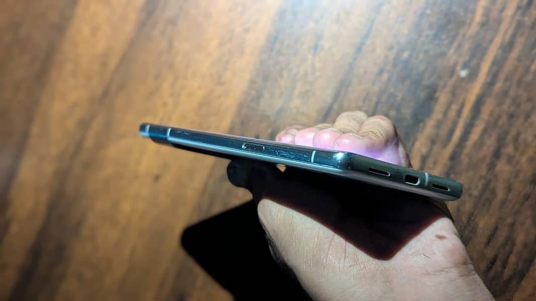 Google Pixel 7 Pro 6