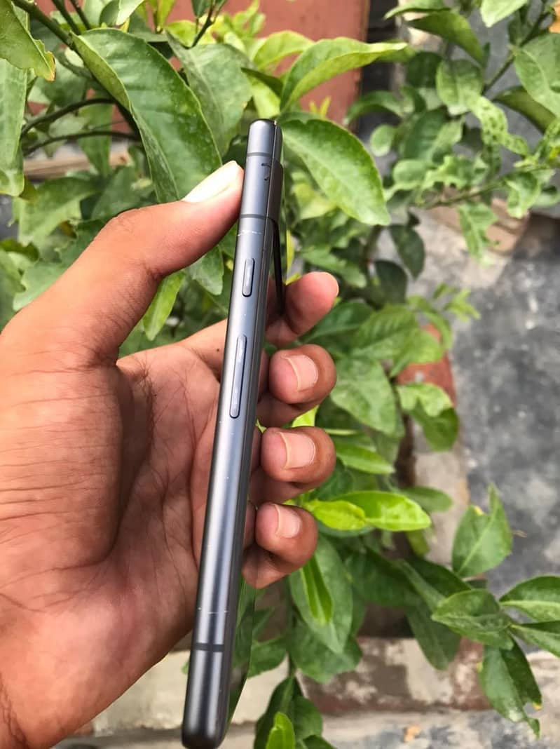 Google Pixel 7a 2