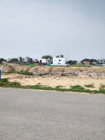 Ideal Location Location Plot Close To Park Masjid Phase 8 Z5 Block For Sale Possession