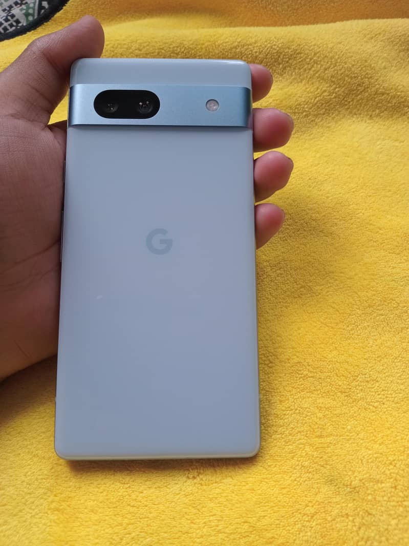 Google Pixel 7a 2