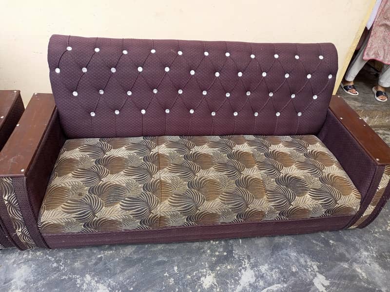 sofa 3 seater 0
