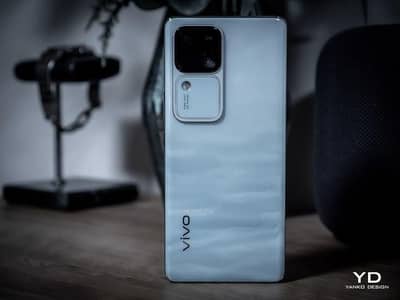 Vivo V30 5G (Mint Condition) | Original Charger + Box | Urgent Sale