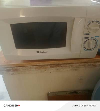 Dawlance microwave oven.