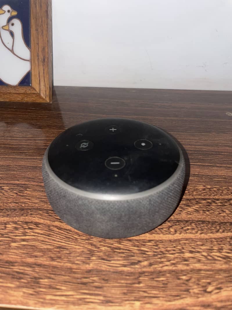 Amazon Alexa Smart Speaker echo dot 3 0