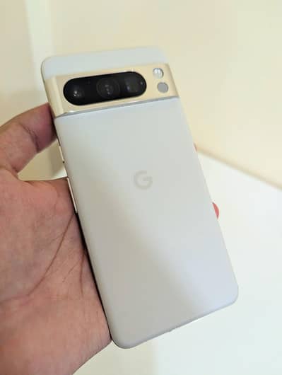 Google Pixel 8 Pro Gold Color Flagship-iphone 16 PTA Waterpack