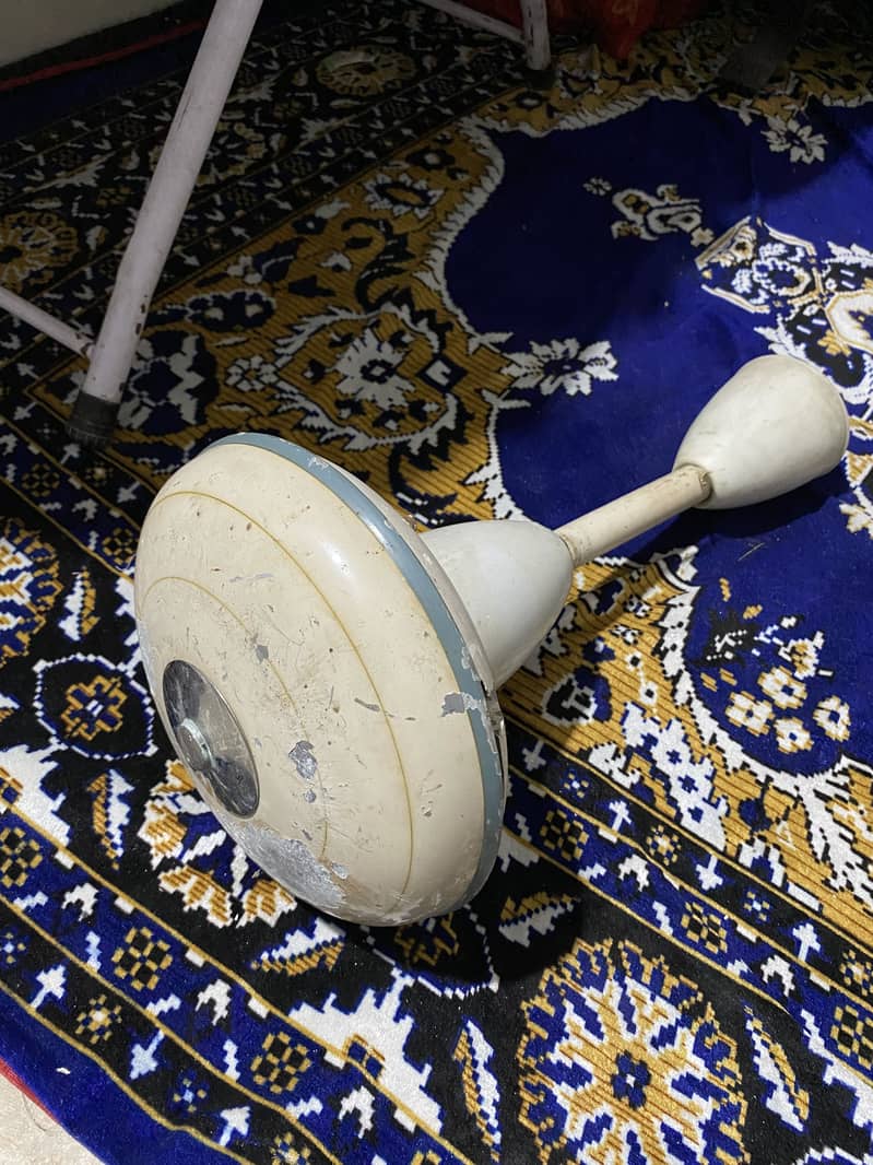 Ceiling fan Condition Normal 4