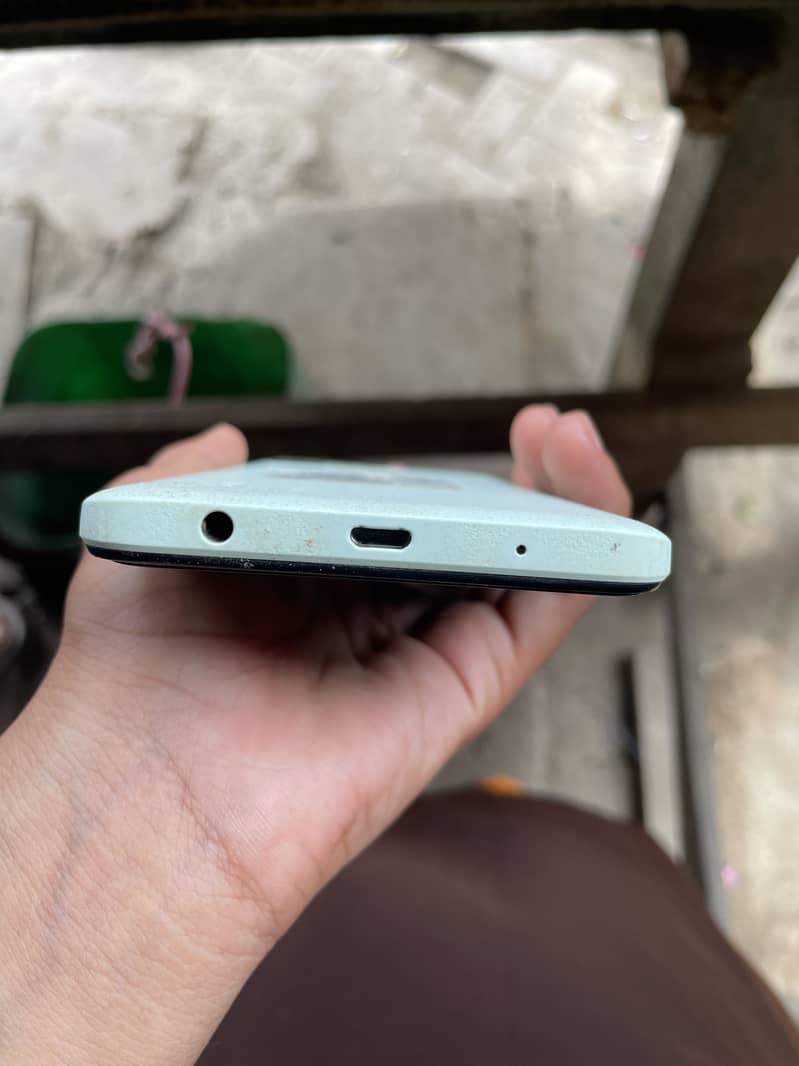 Xiaomi Redmi A2 Plus 1
