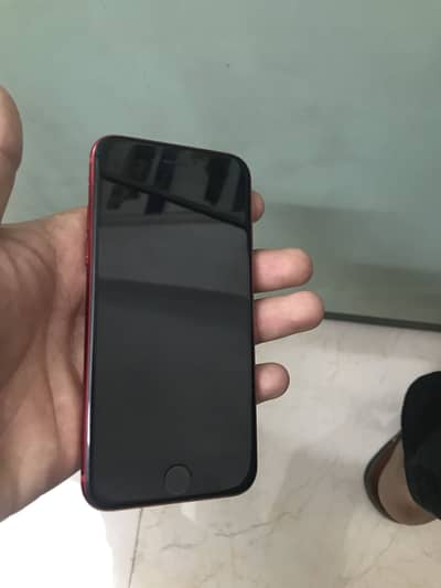 Apple iPhone SE