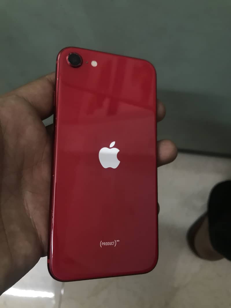 Apple iPhone SE 6