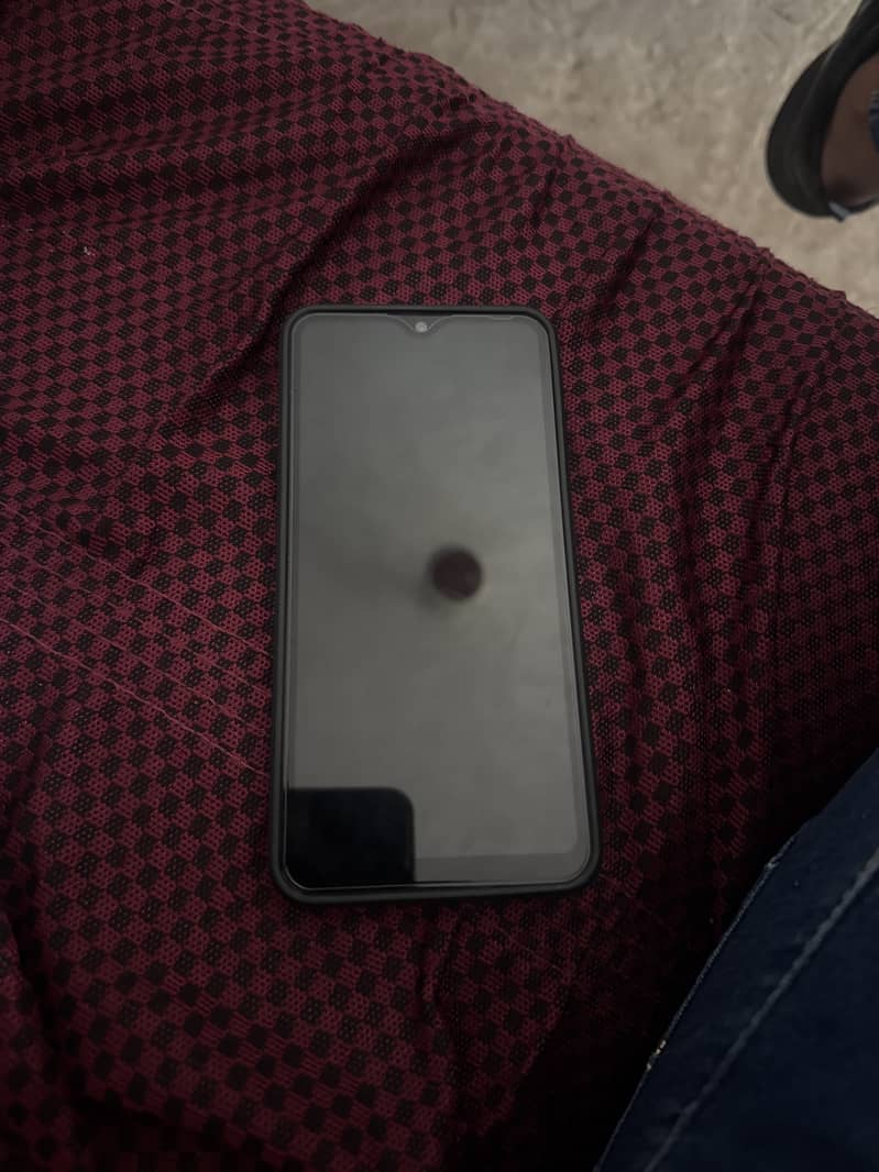 Vivo V21 0