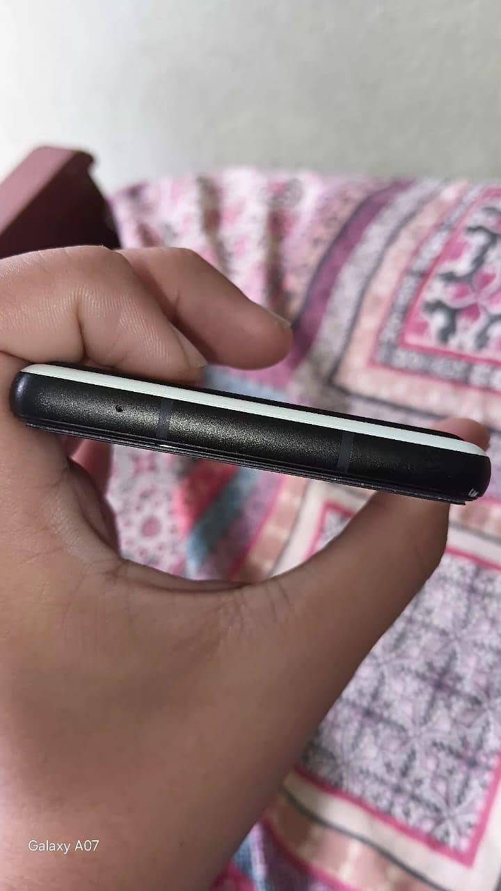Google Pixel 6a 3