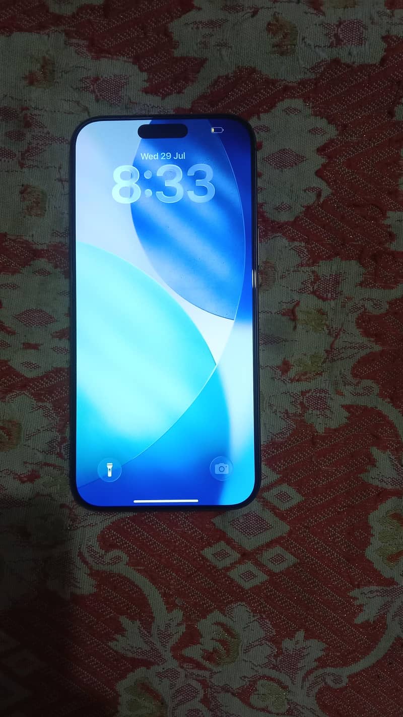 Apple iPhone 16 Pro Max 5