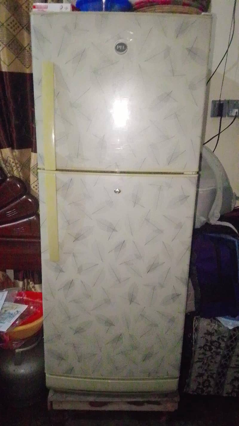 refrigerator 0