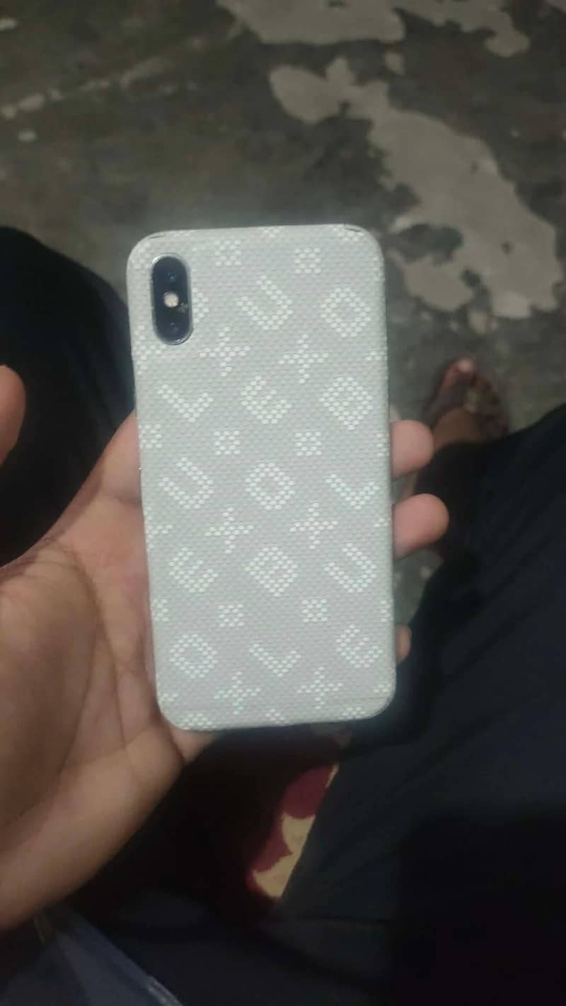 Apple iPhone X 0