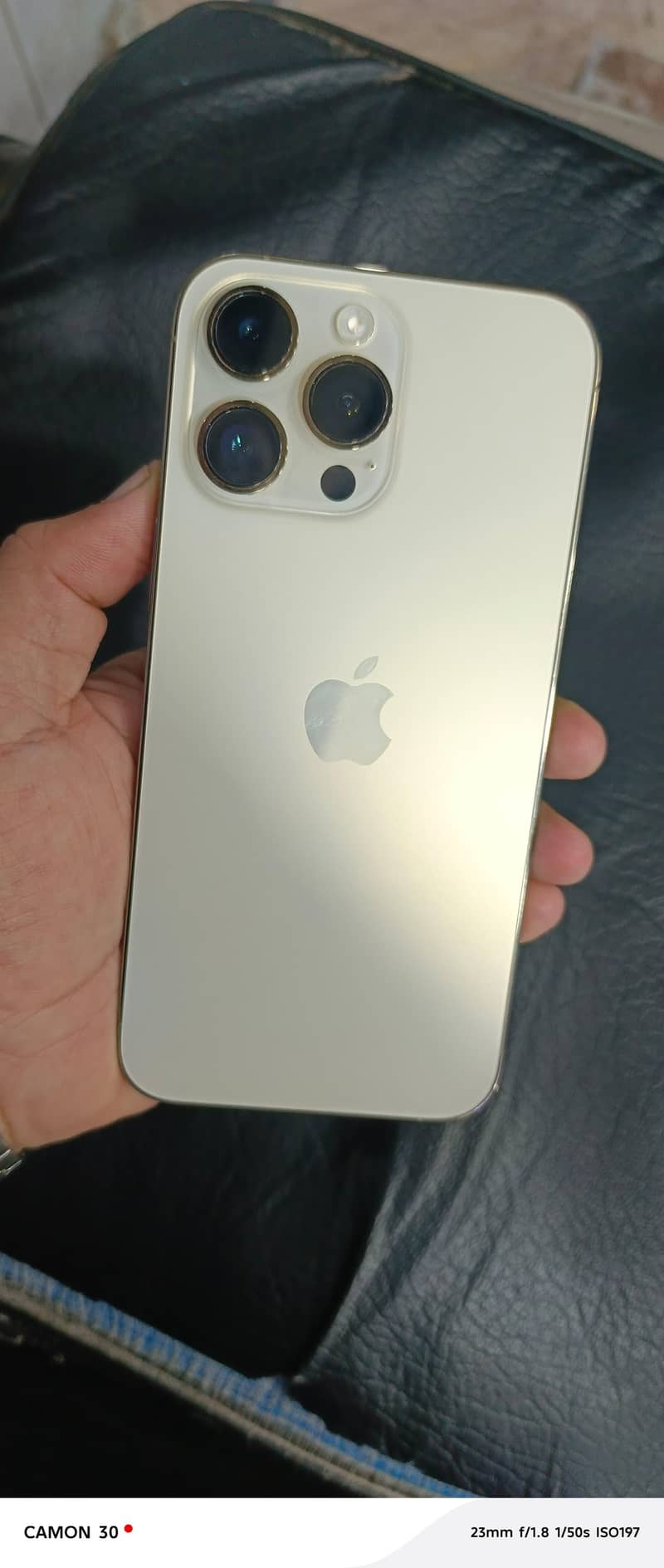 Apple iPhone 14 Pro Max 0