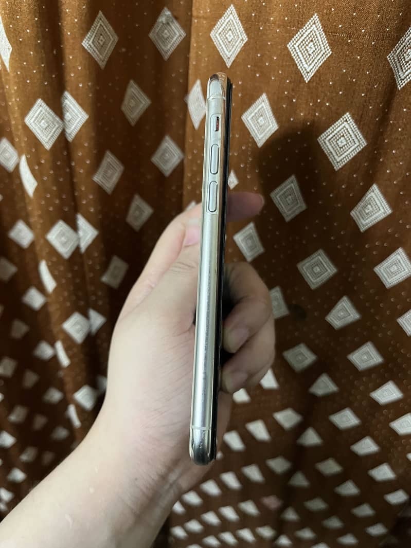 Iphone 11 pro 2