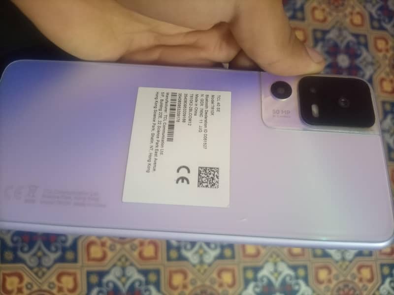 TCL 40 SE 3