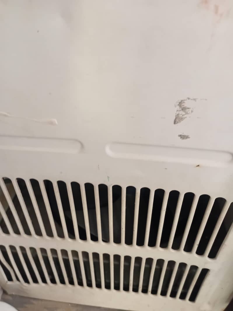 ac window . 75 0