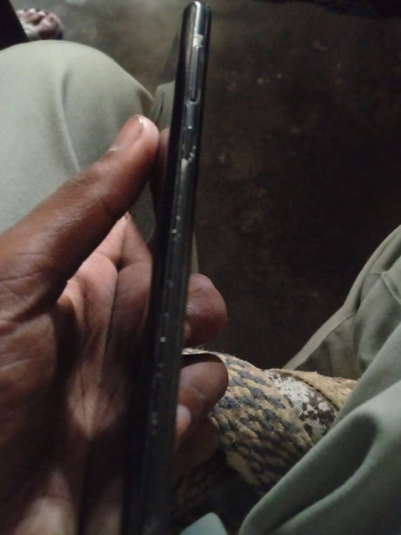 Samsung Mobile Note 9 1