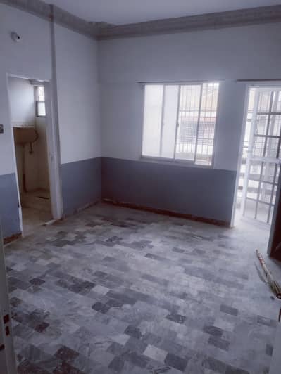 2bed dd full renovated  flat at pak avene Johar mor