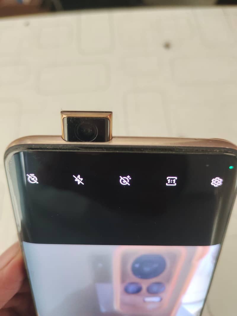 One plus 7pro 3