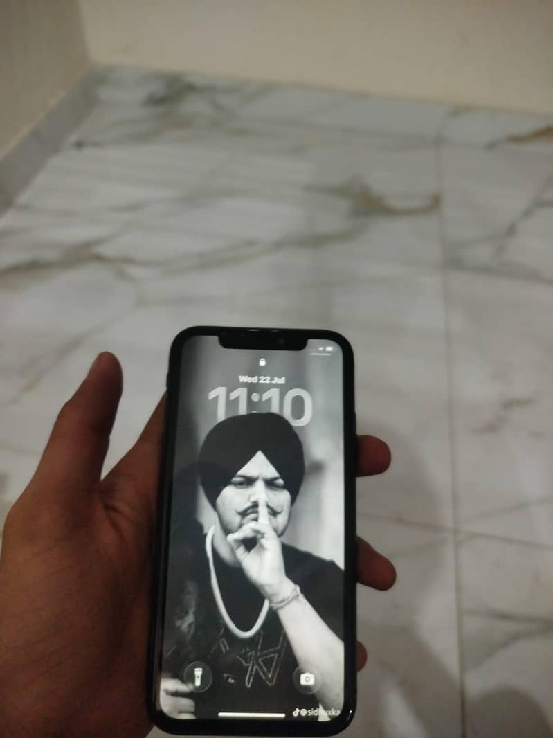 Apple iPhone 11 1