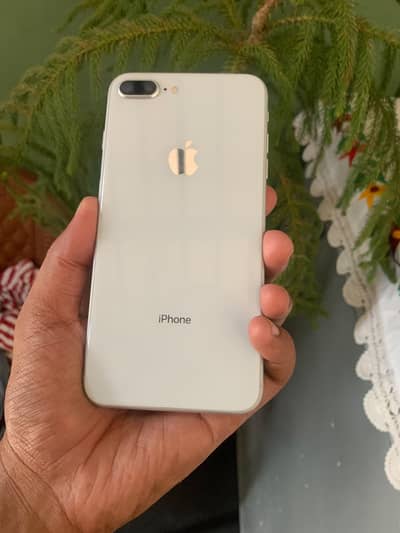 iPhone 8Plus