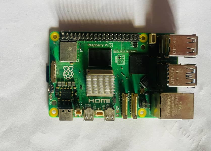 Raspberry Pi 5 4