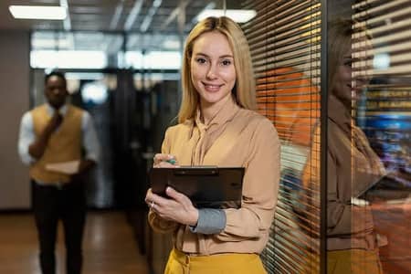 marketing agent female