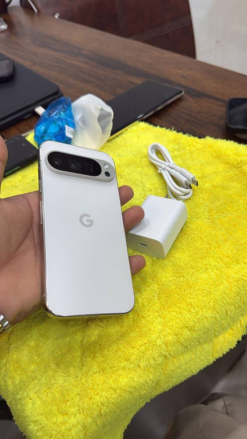 Google Pixel 9 Pro 0