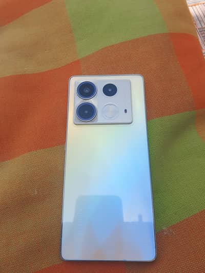 Infinix Note 40