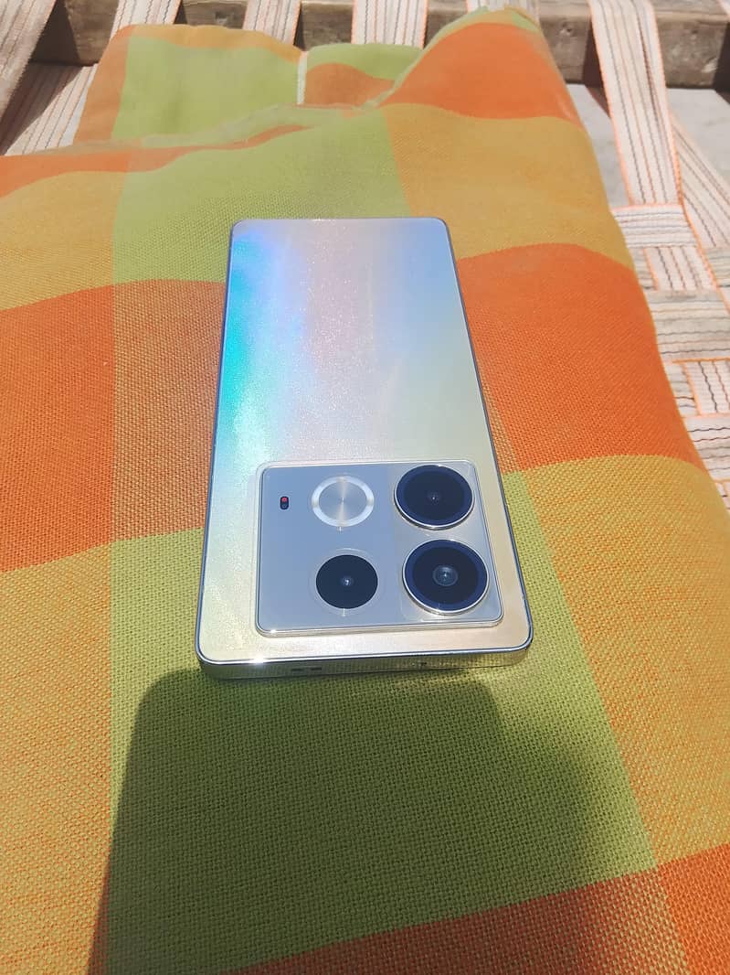 Infinix Note 40 3