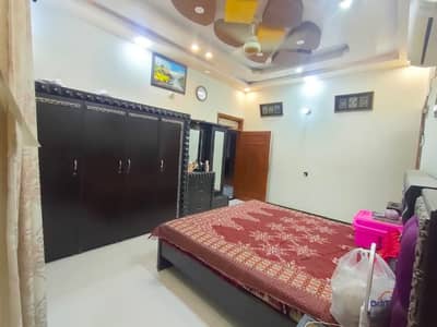 Gulshan Iqbal Block 9.600 Square Yards 1st Floor Brand New Types 3 Bed DD Demand 1 Lac 90000*Code(16817)*