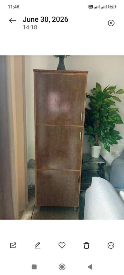 wardrobe wooden
