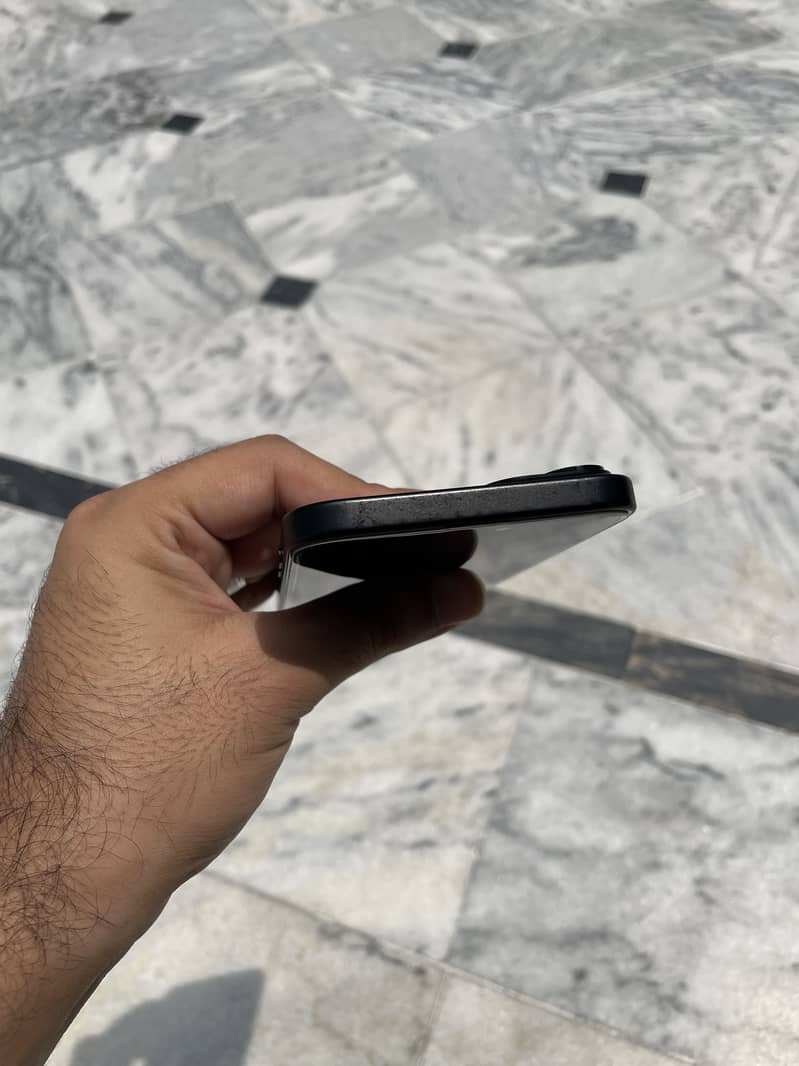 Apple iPhone 15 plus 4