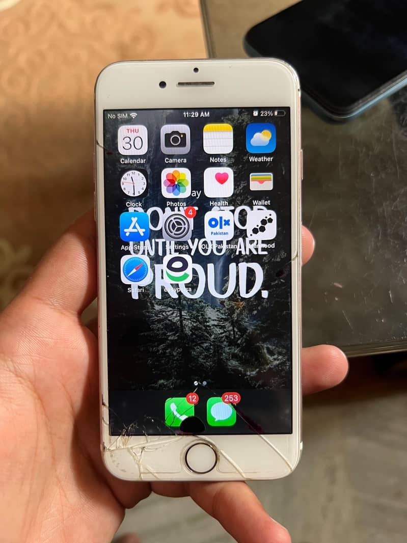 Apple iPhone 7 2