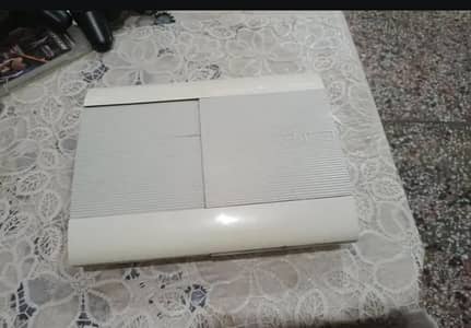 Playstation 3 Super Slim Limited Edition Creamy White Colour UK Model