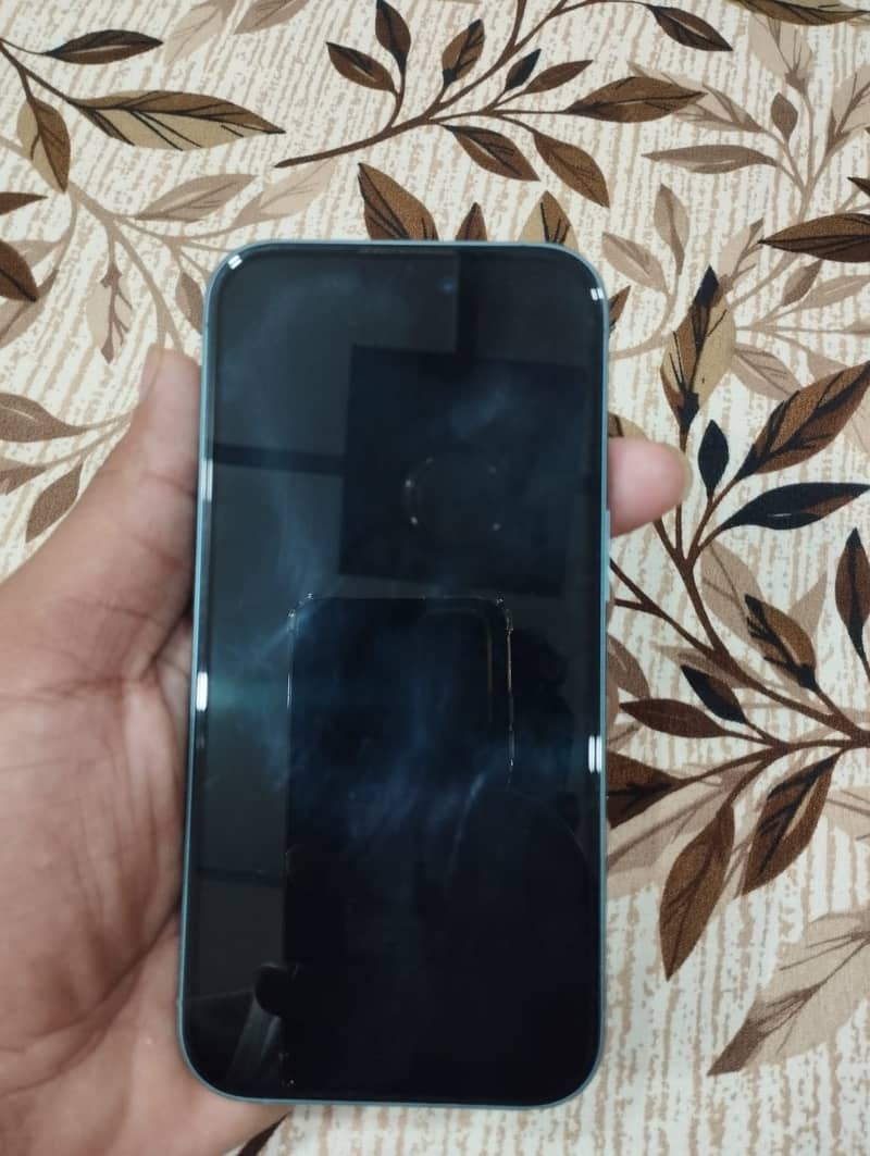 Apple iPhone 16 8