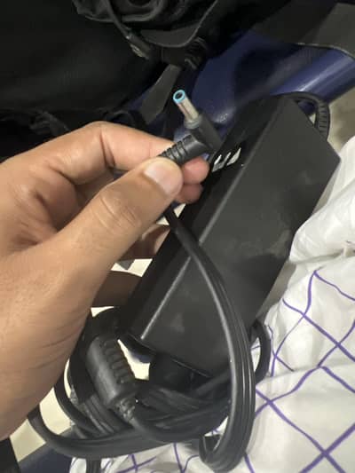 Hp original charger 90watt blue pin