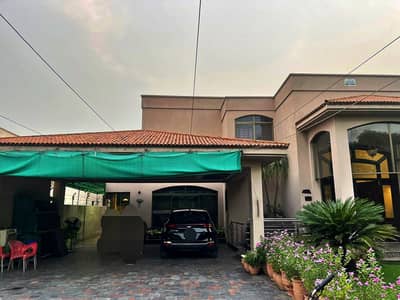 SYED BROTHERS PROUDLY OFFERS: 1-Kanal Elegant And Fully Maintained Bungalow Is Available In The Best Block Of DHA Lahore.