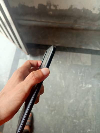 One Plus 9R