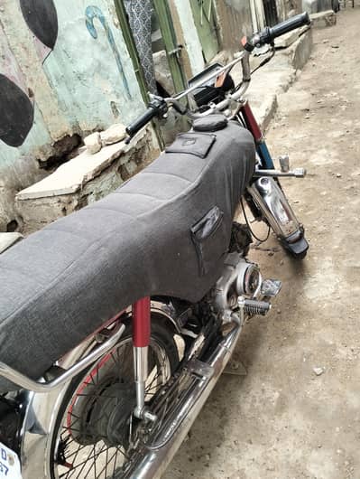 Bike ok condtion 1st owner