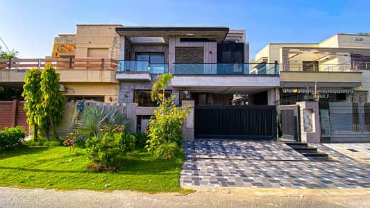 BRAND NEW 10-MARLA ELEGANT AND SUPER HOT LOCATED BUNGALOW IS AVAILABLE IN THE BEST BLOCK OF DHA LAHORE