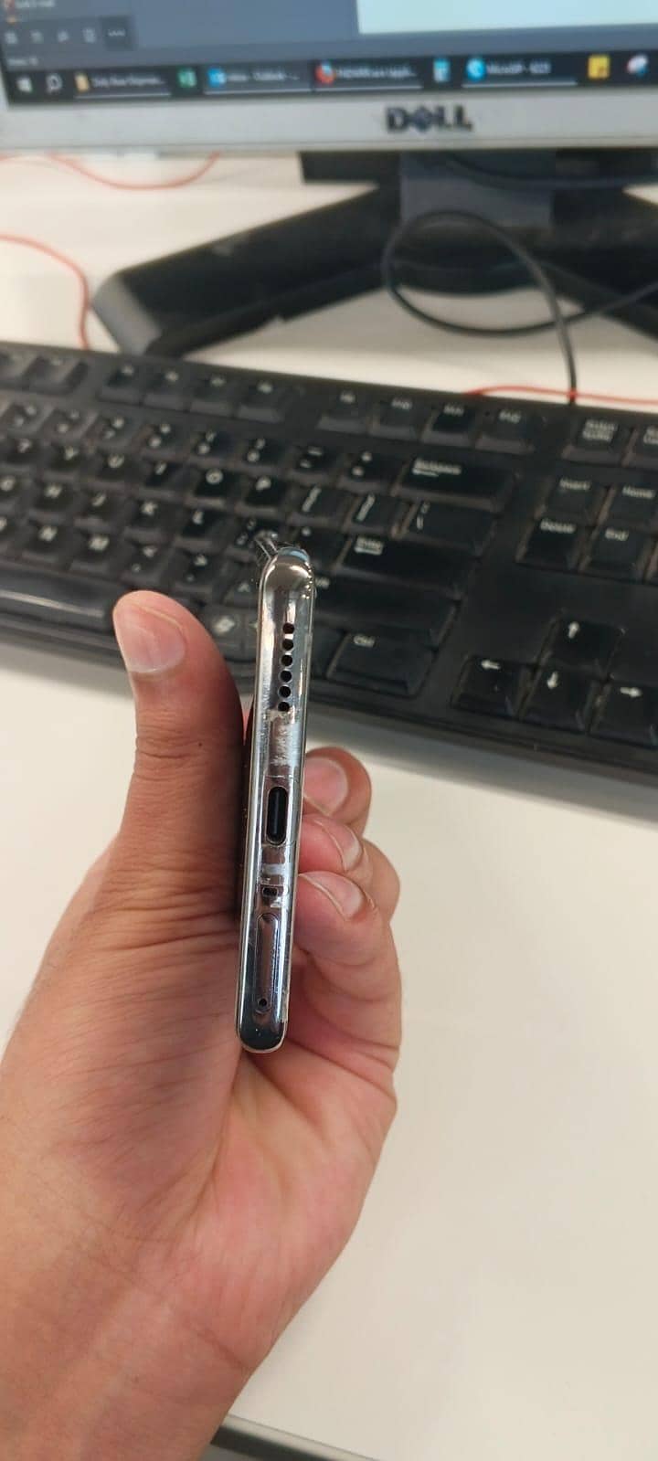 Tecno CAMON 40 Pro 1