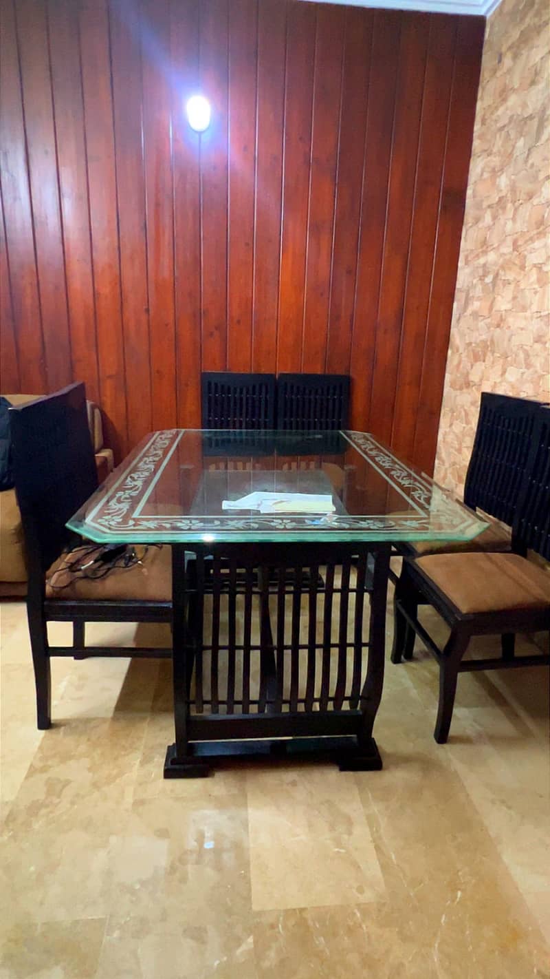 Luxury Dining Table 7