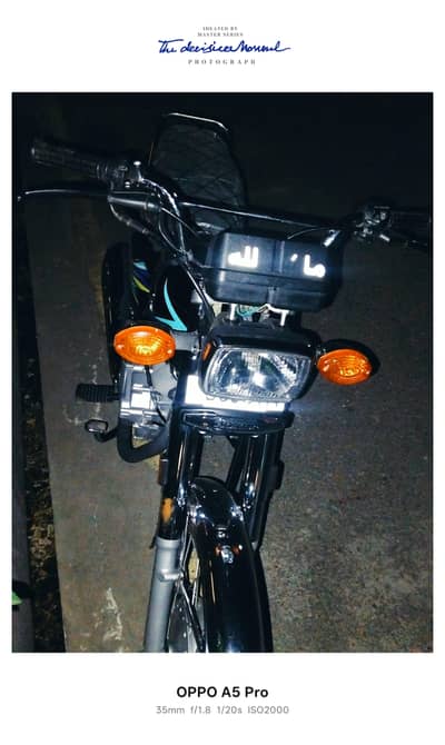 bilkul lush condition hy 10/10 black  lamination number etc SB ok