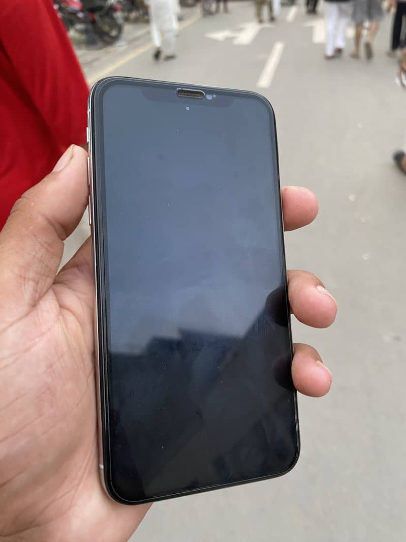 Apple iPhone X 0