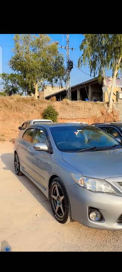 Toyota Corolla Altis 2012