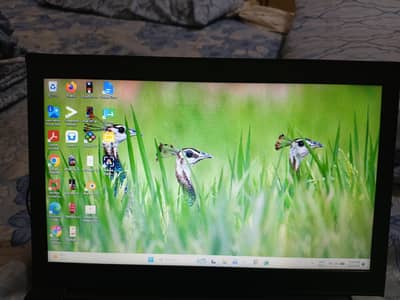 Dell Latitude 7290 Core i5 8th gen 8gb ram 256gb ssd